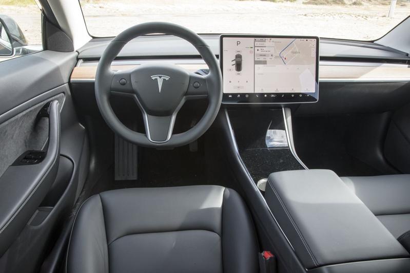 tesla_3